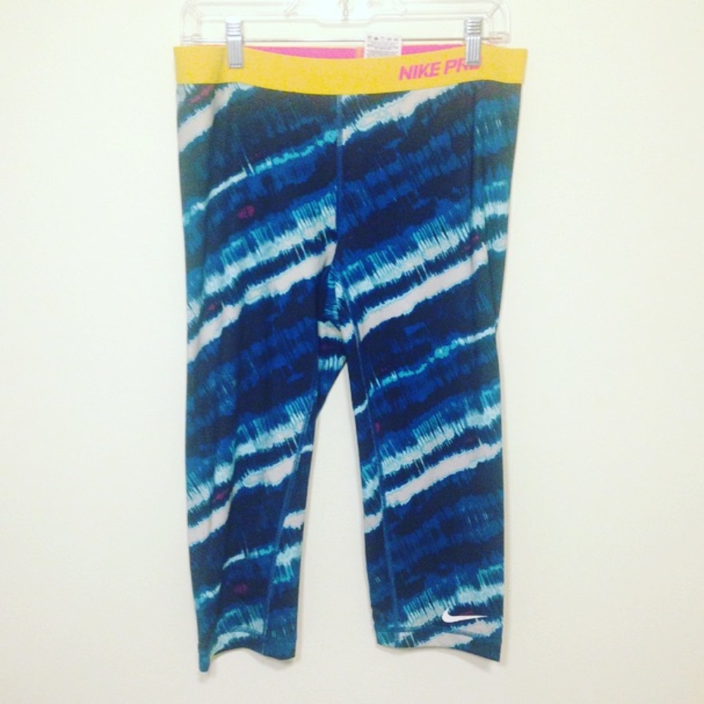 Nike pro leggings